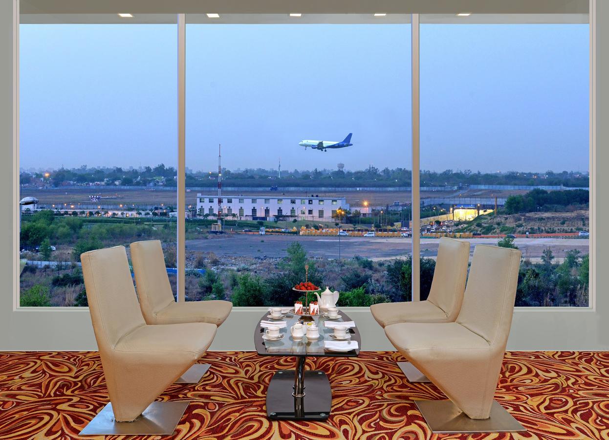 Taurus Sarovar Portico Nueva Delhi Exterior foto