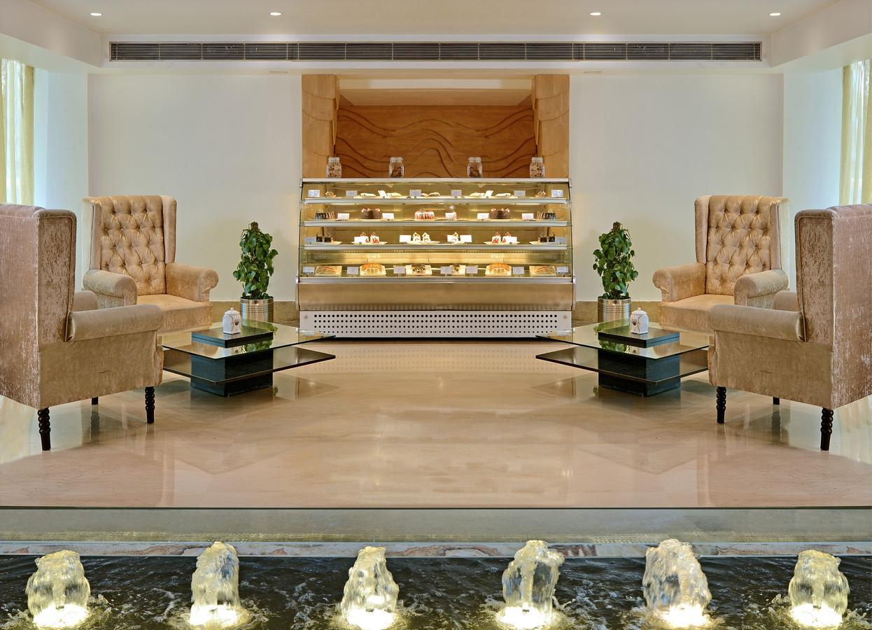 Taurus Sarovar Portico Nueva Delhi Exterior foto